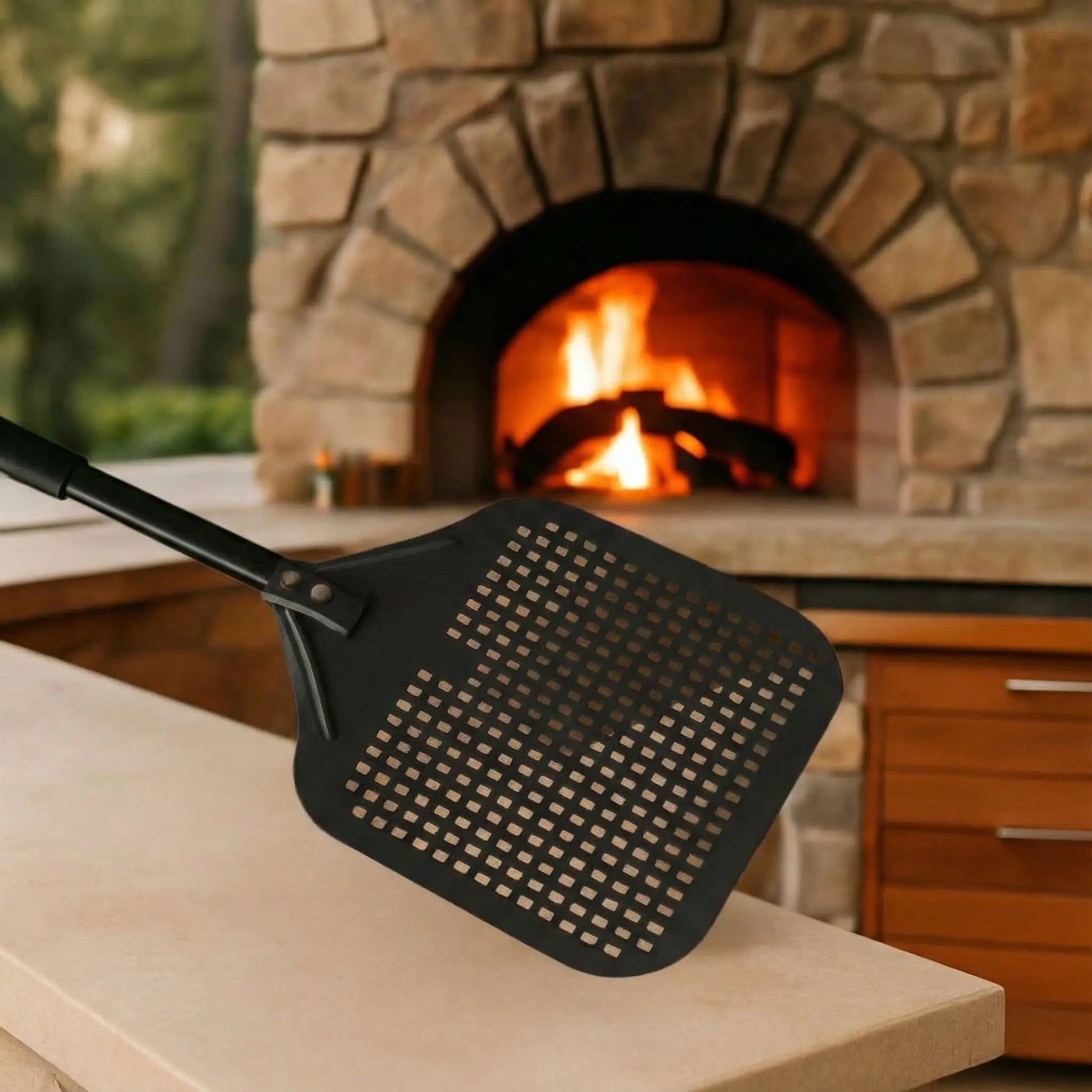 pelle a pizza ultime four resto en pierre