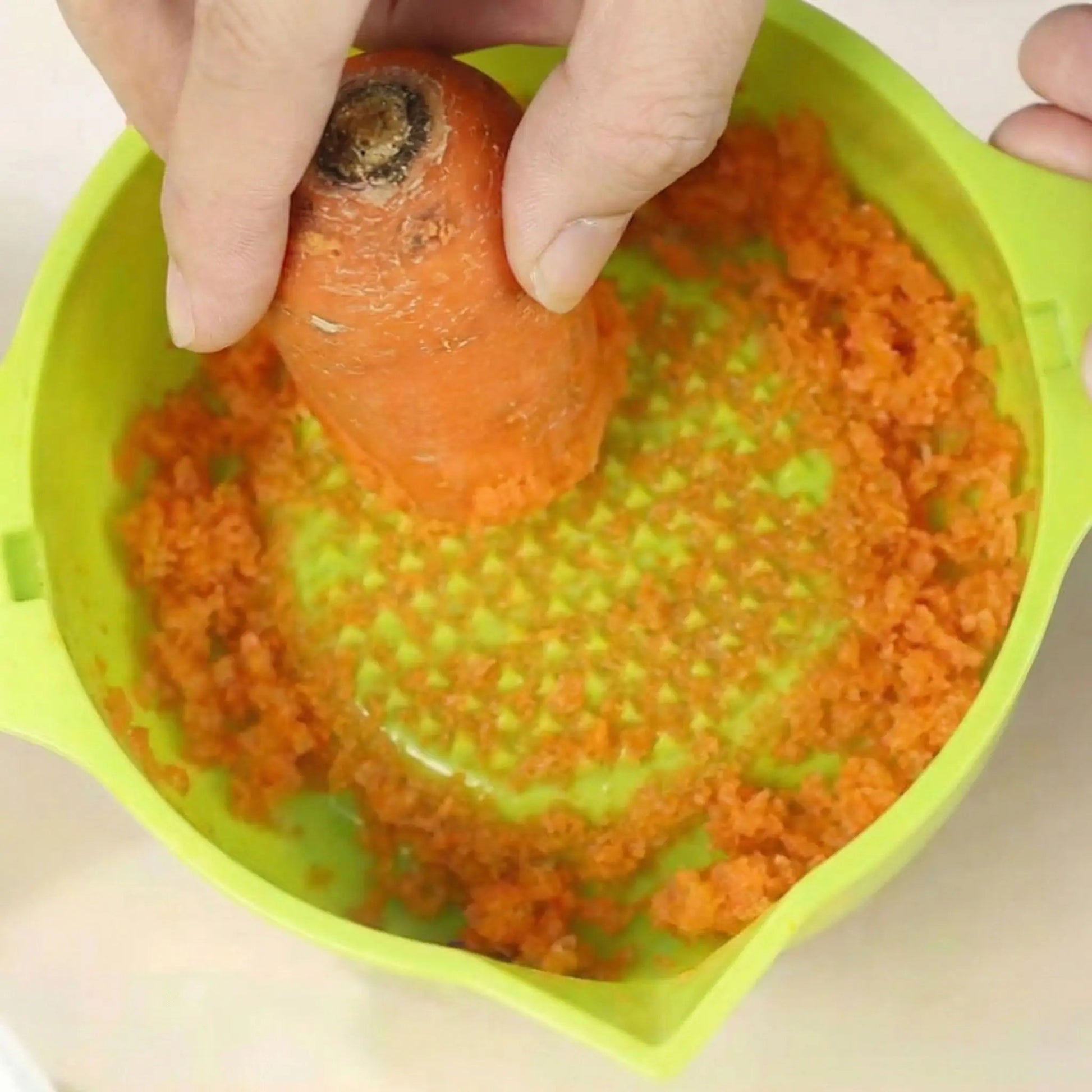 presse citron manuel fresh citrus qualite pro rape une carotte